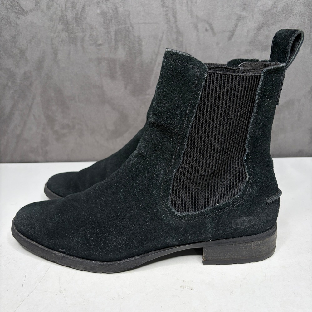 UGG Bonham II Chelsea Boots Women 8 Black Suede Water Resistant Lug Sole 1095393